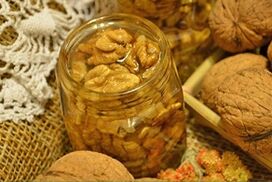 Ko nga tohutao walnuts hei whakapai ake i te mana